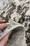 Абстрактен килим Аксел с бежово, кафяво и черно	