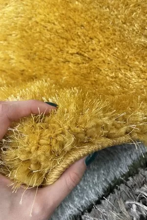 Жълт шаги килим Пъфи