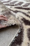 Бежово-кафяв шаги килим Тъч