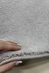 Кремав мек мокет Супериор с гумиран гръб