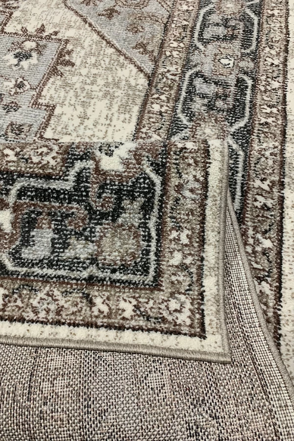 Винтидж килим Декора в бежово и сиво