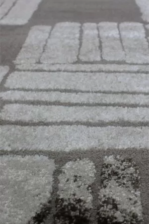 Кафяв килим Левъл на квадрати