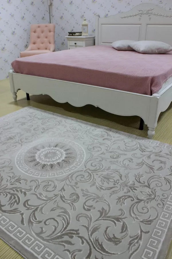 Бежов класически килим Тату