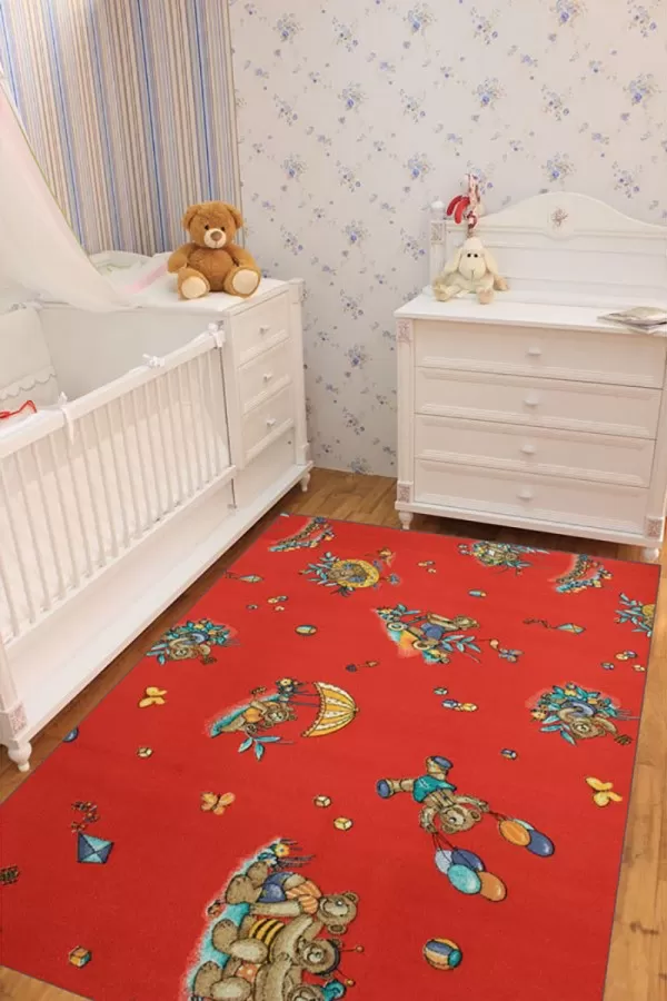 Червен мокетен детски килим с мечета