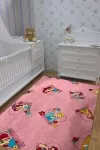Мокетен детски килим с Дисни принцеси розов