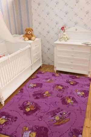Розов мокетен детски килим с мечета