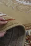 Бежов персийски килим Ренесанс с рози