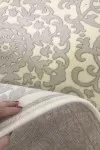 Кремав класически килим Луксори