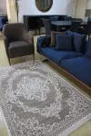 Бежов класически килим Танго с ресни